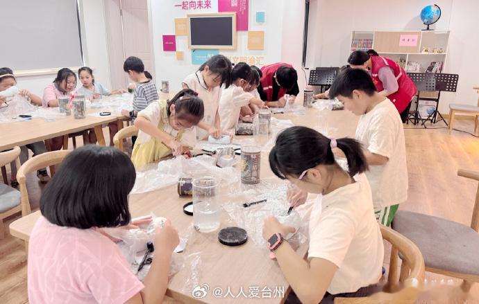 玉环娃在暑托班当上考古学家 【在玉环，暑托班不止是“看娃”，还能“挖宝”】8月4