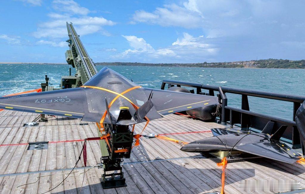 航空创作计划 英国皇家海军Nyan无人机海上首射！🚢海上试验舰XV Patri