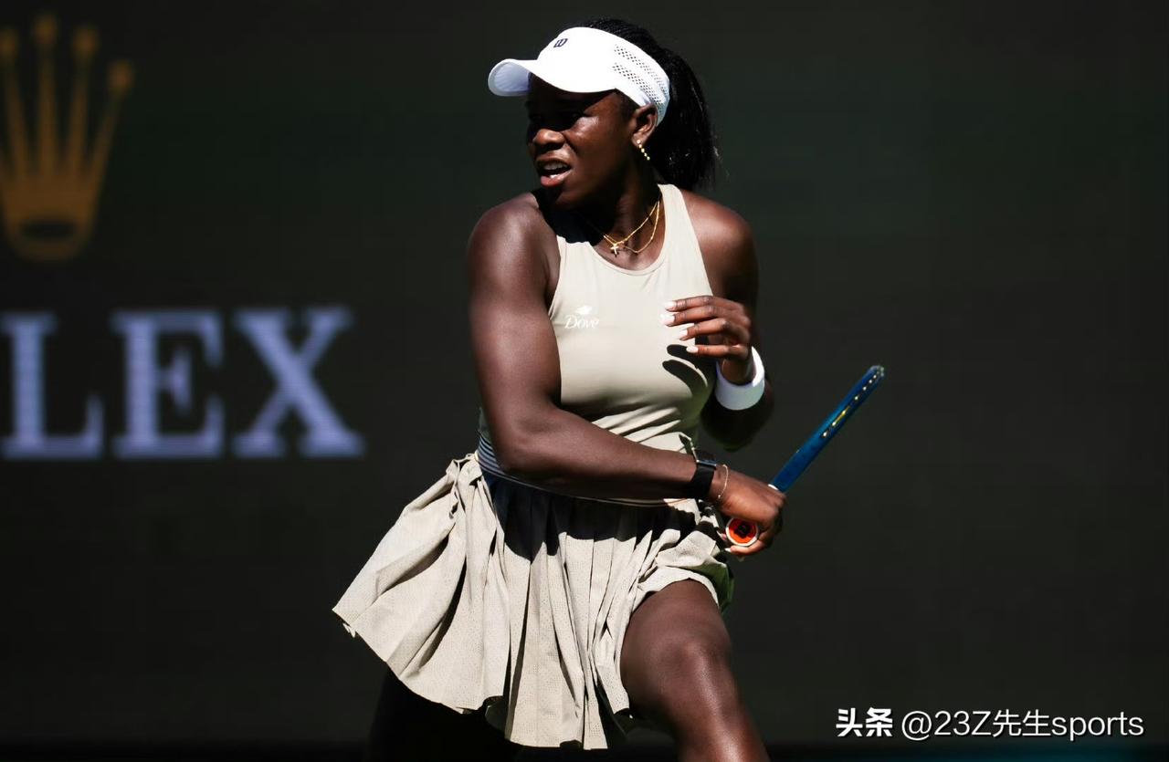 6-0横扫布林科娃，12号种子本西奇6-3 6-2完胜森梅兹，两位球员顺利晋级3