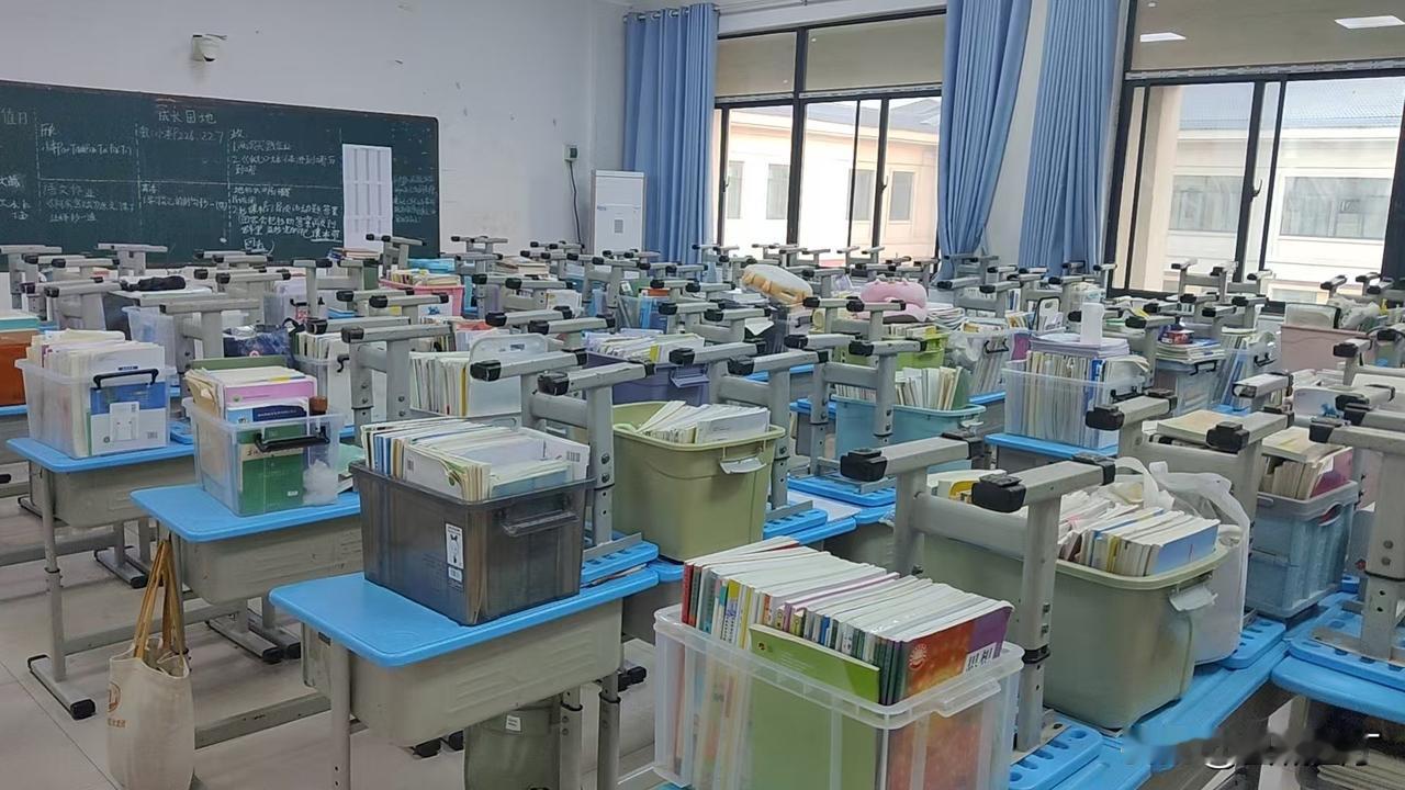小森又不来了，我在又一次要联系他妈妈的时候，问了自己一个问题：

你这样一而再再