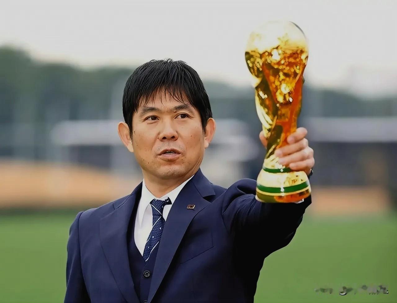 日本今晚斗巴西，赢下嘴仗没有用！
1.日本队主帅森保一赛前扬言赢下巴西没问题，甚