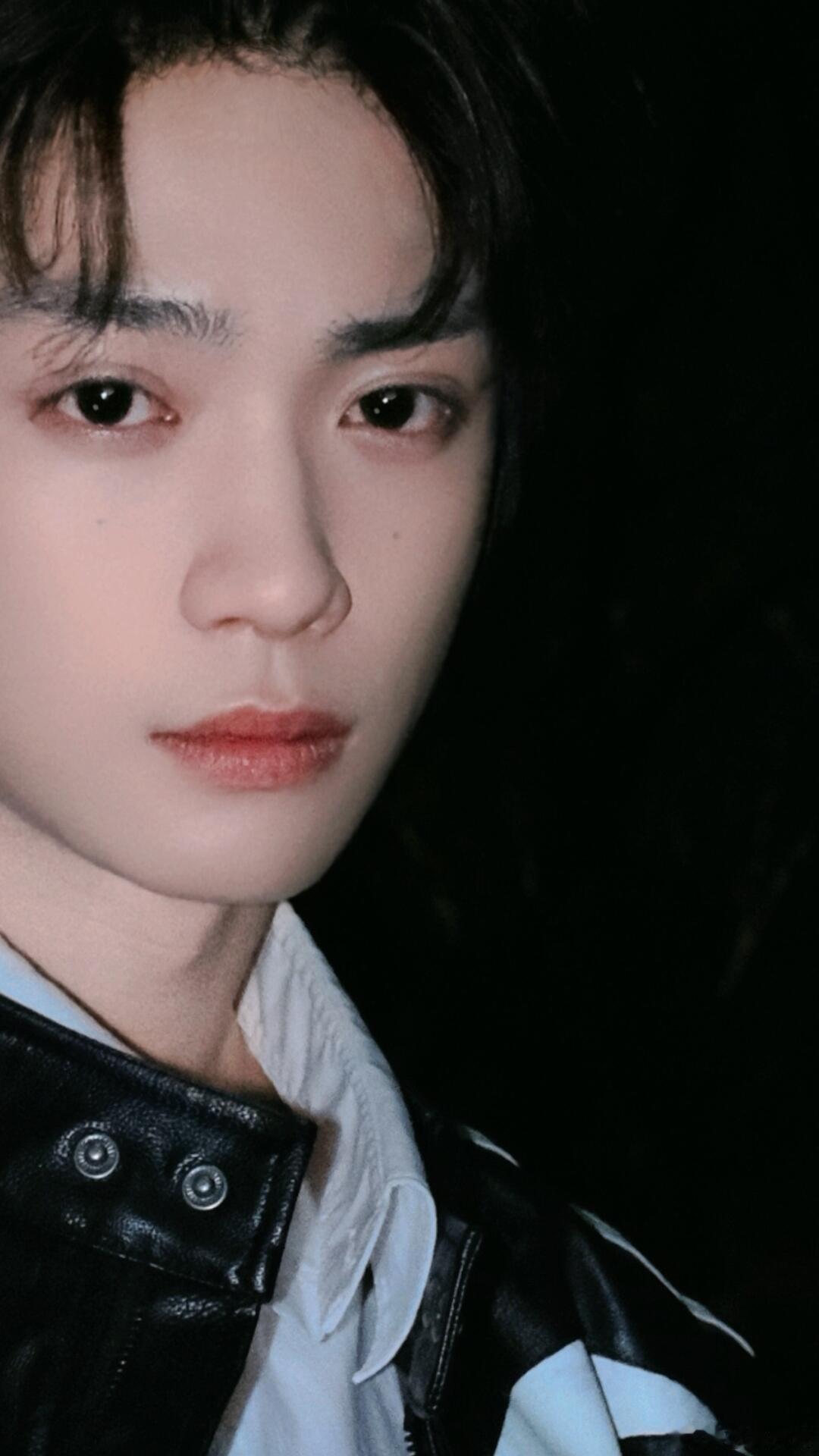 小喇叭一响果然就是好消息～梓渝时尚COSMO六月刊即将上线…5月29日下午14: