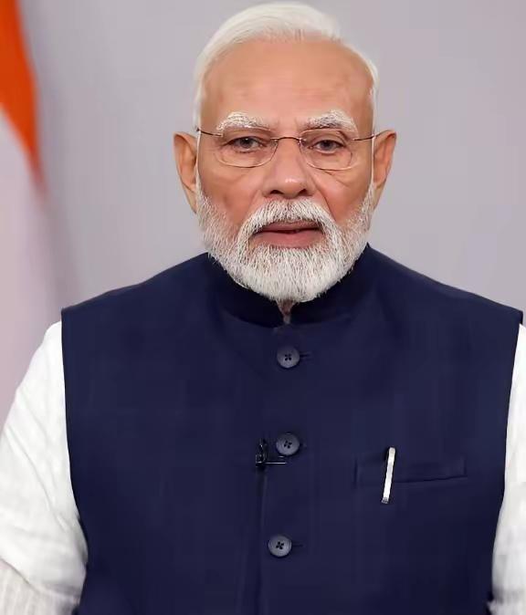 印度那边现在越来越不淡定了，因为巴基斯坦在国际上突然崛起，还成了中东冲突里各方信