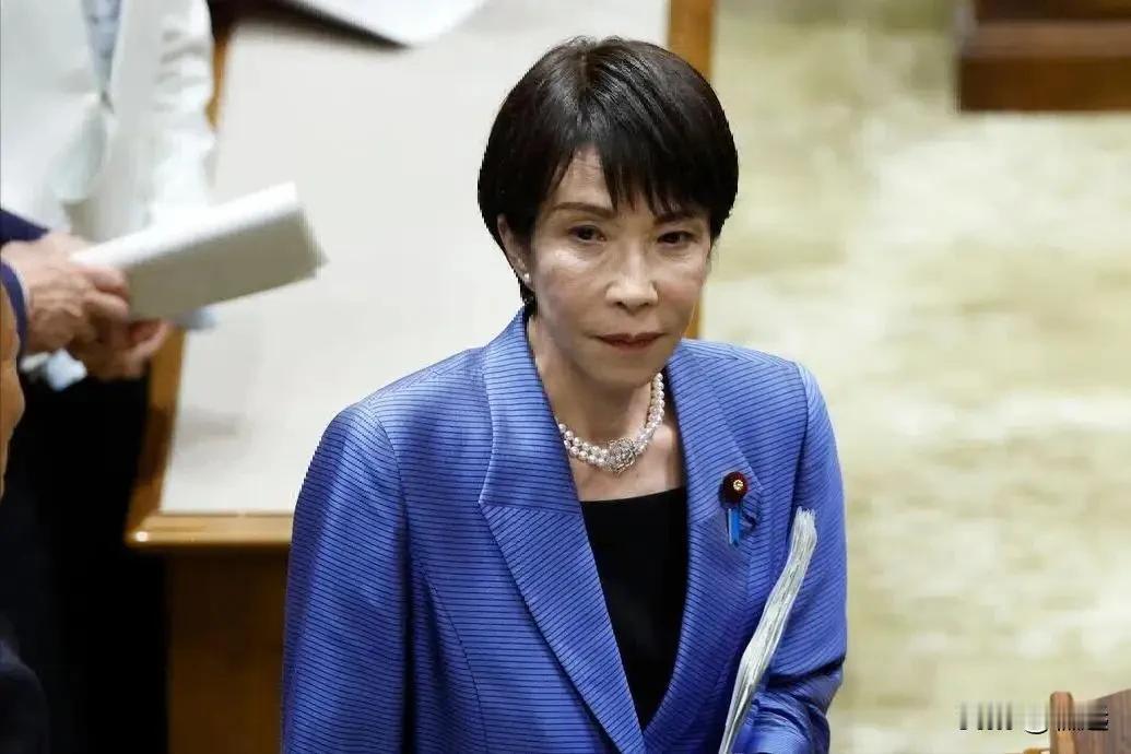 日本自民党高层西村康稔趁中国黄金假期率团来华访问，虽没抱有红毯鲜花的幻想，却也没