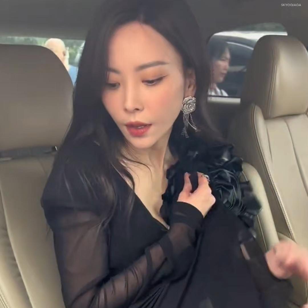 妈妈我不允许任何人忤逆你欺负你 