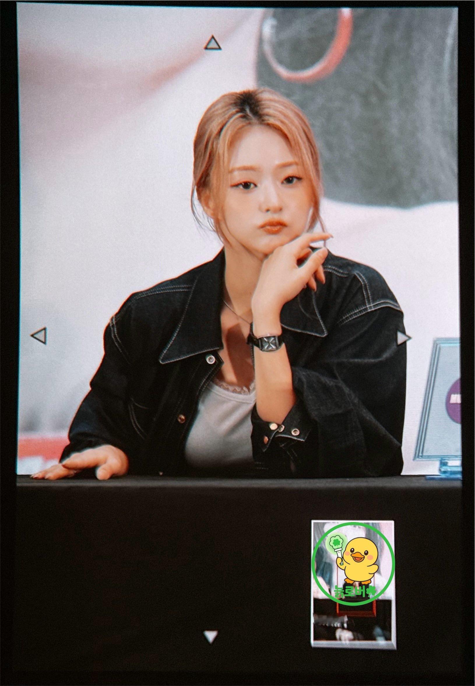 李娜炅[超话]  🐣氧气笑颜李娜炅 260830 MA签售 饭拍pre©duk