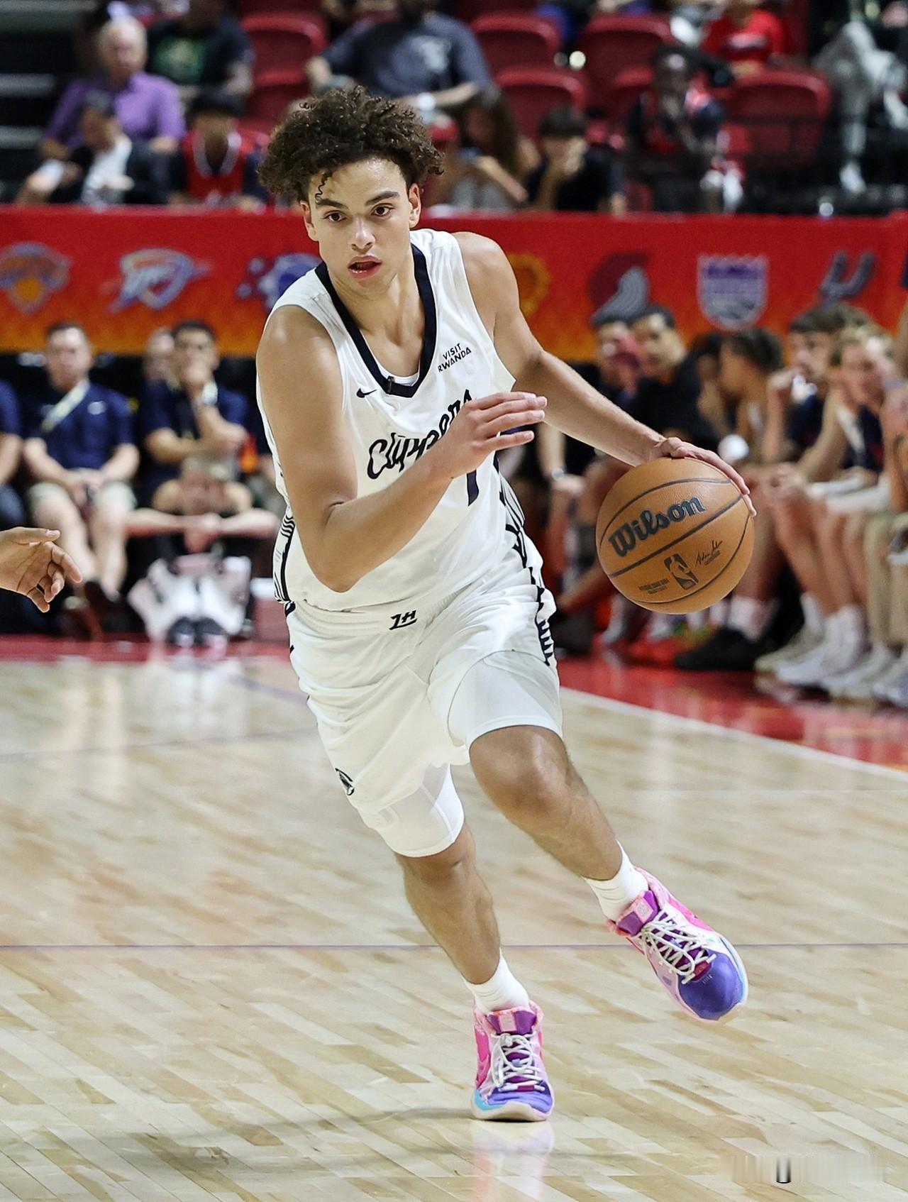 不是水货，快船5号秀爆款23分打破质疑！

在今天快船与爵士的NBA夏季联赛中，