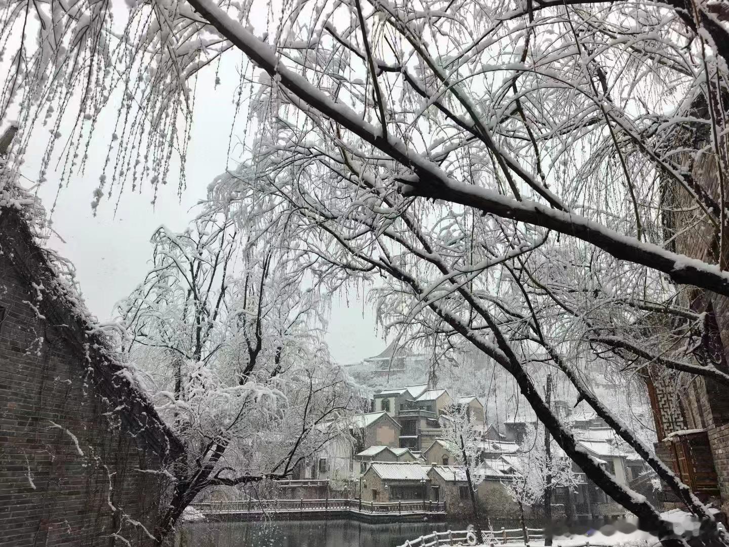 事实上雪后的北京更美，北京周边的古北水镇北京周边游网络志愿者·晓龙和您聊公益晓龙