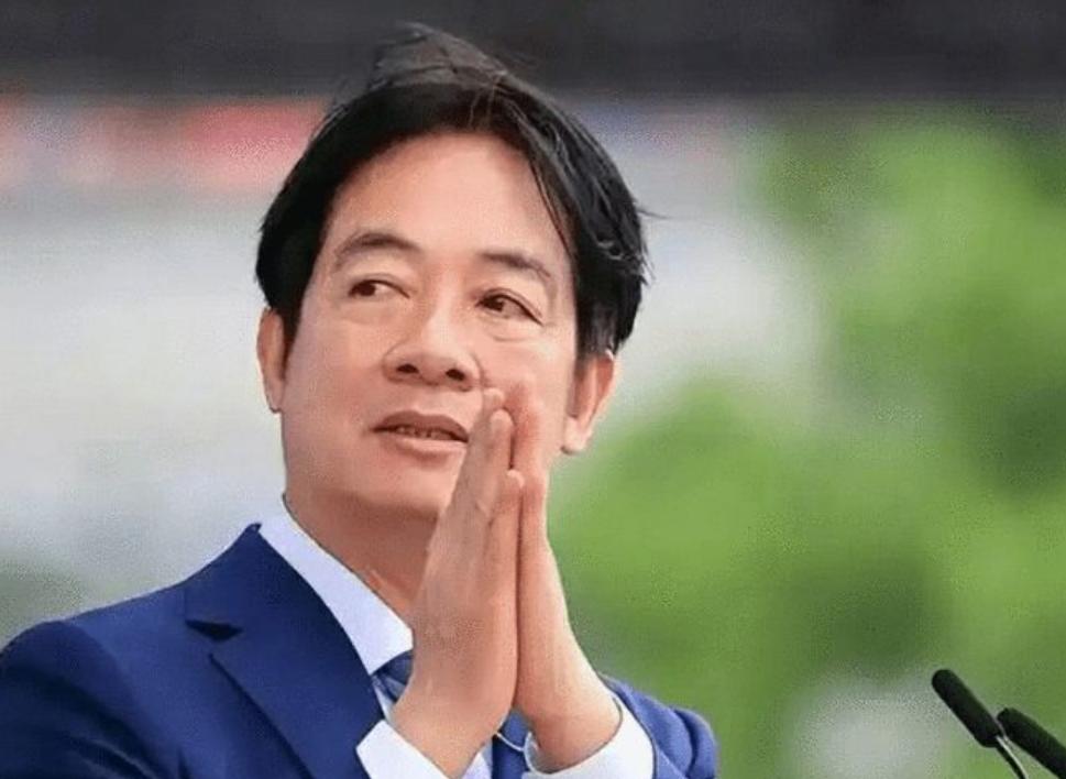 解放军已进台海，赖清德做最坏打算，上万亿资金提前转移美国。解放军抵进台岛，赖清德