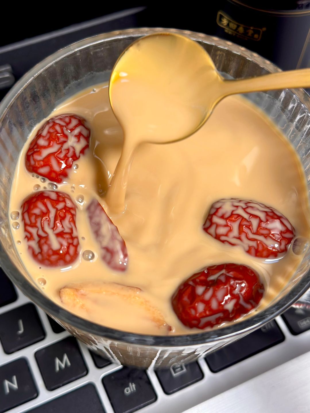 朋友以为我大半夜喝奶茶...😅哈哈卷S她们！