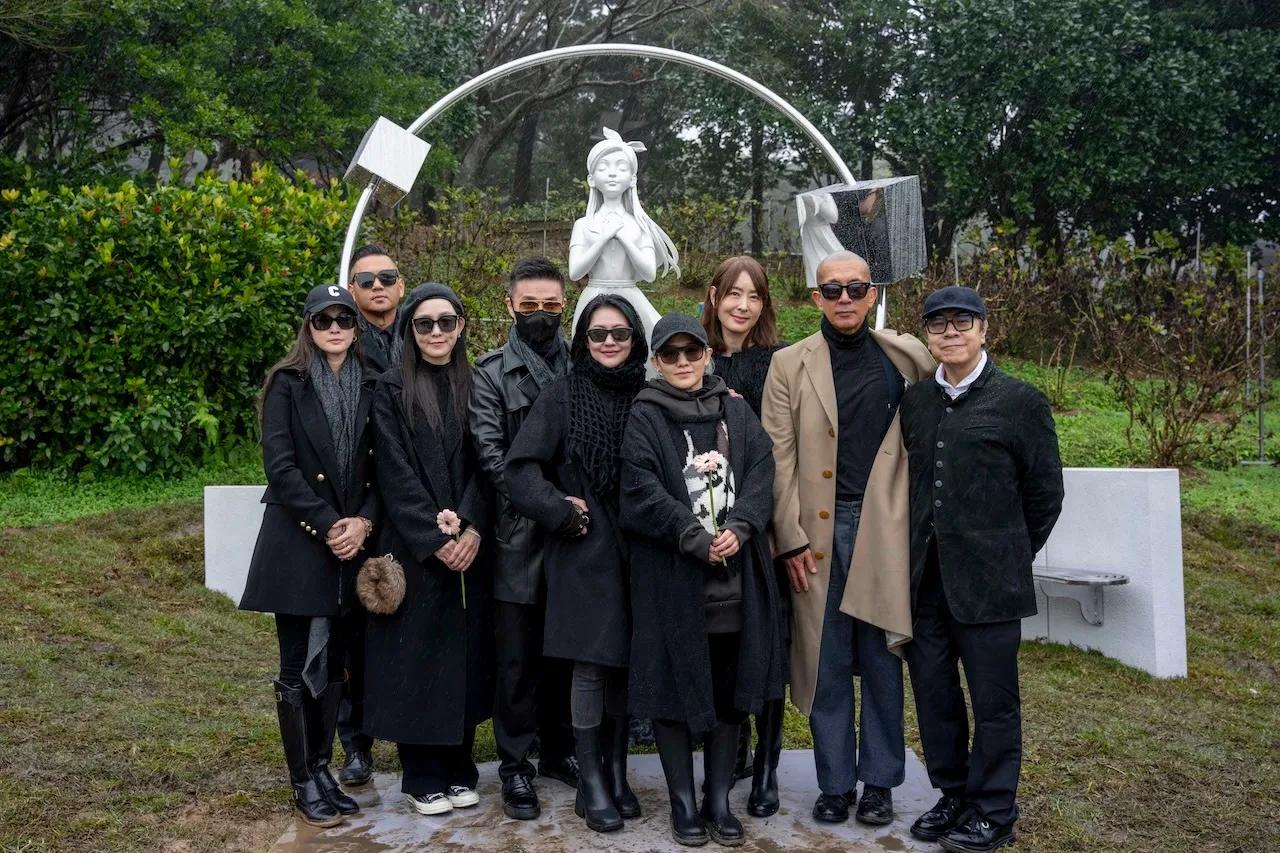 大S一周年雕像揭幕仪式，为何唯独一双儿女没有现身？

关于玥儿和箖箖为什么不参加