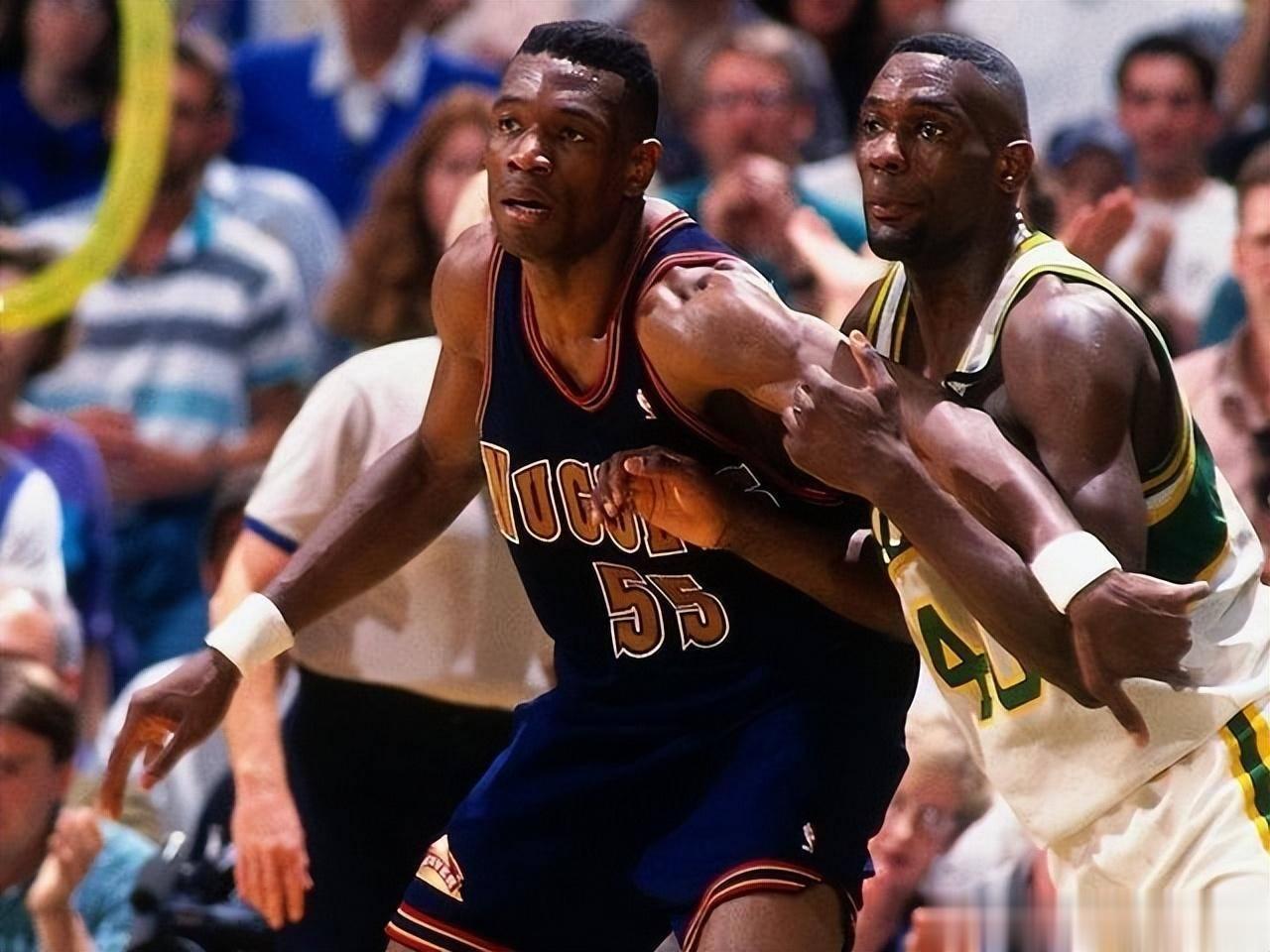 神仙剧本！NBA历史最惊心动魄的10大逆转：库里冰火两重天！
本文介绍了NBA历