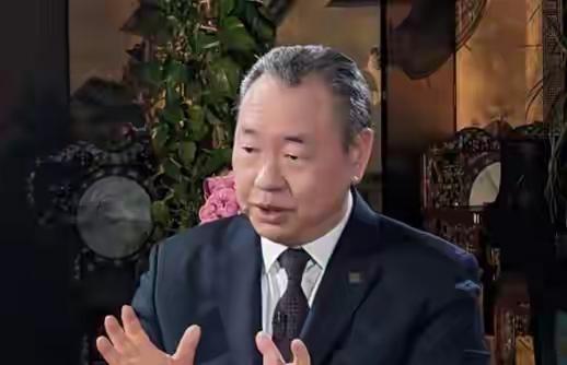 看看台湾驻美代表俞大㵢，这官当的作威作福！

口味不合大骂下属，一有不顺解雇员工