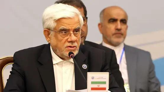 据梅尔通讯社报道，伊朗议会议长穆罕默德·巴盖尔·卡利巴夫近日公开打破了长达48小