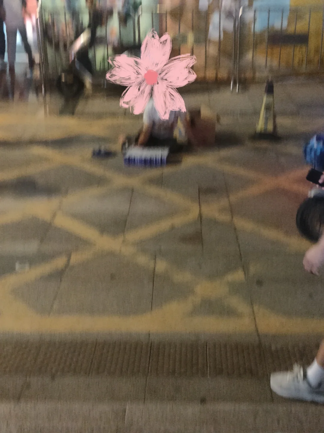 江南西卖水佬变成卖纸佬