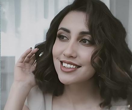 这又是几个在上个月遇难的伊朗妙龄女子，其实教士集团并不怕伊朗人祭奠她们，让更多伊