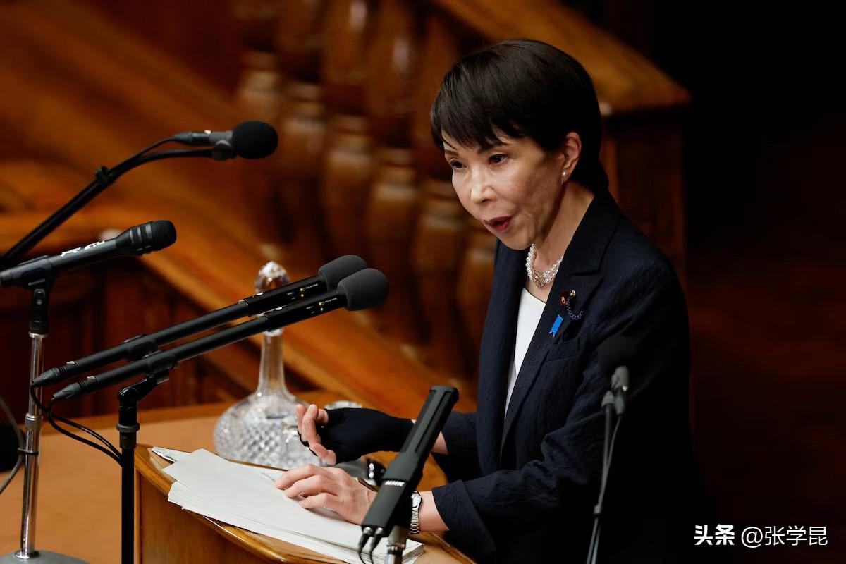 联合早报今天报道：“日本首相高市早苗周五在当选后的首次国会演讲中警告，中国的“胁