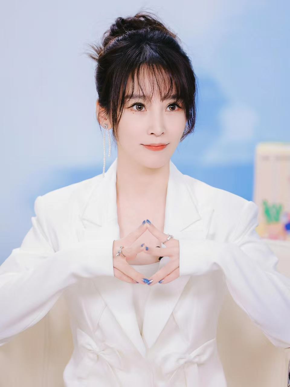吴京谢楠极境获泰利奖金银双奖纪录片极境领略极致极地美景，感悟自然生态魅力，这部获