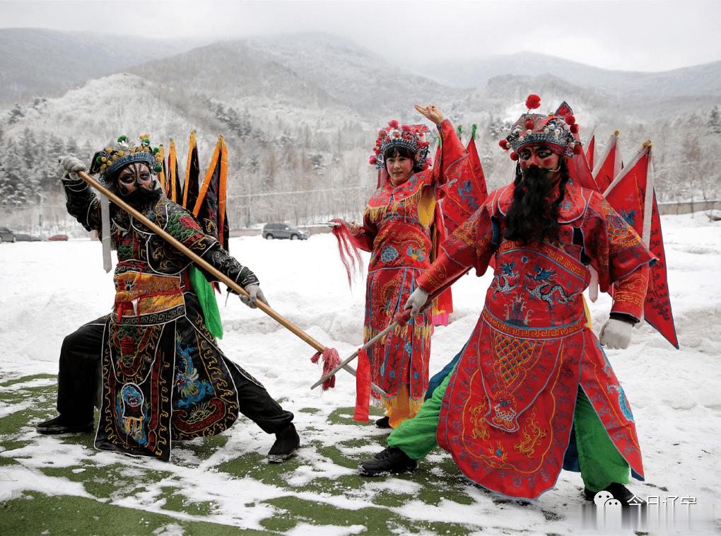 告别假期拥堵，拥抱满满人气！马年新气象，来铁刹山错峰祈福，整个正月依旧游人如织，