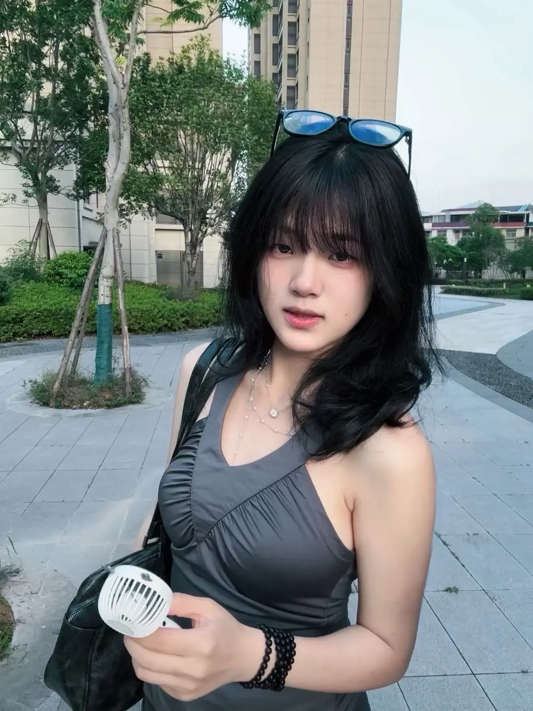 放根逗猫棒在这愿者上钩𐃆