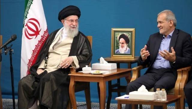 以色列第14频道突然放出大料，曝光伊朗情报部门截获的一段机密对话，瞬间引爆全网—