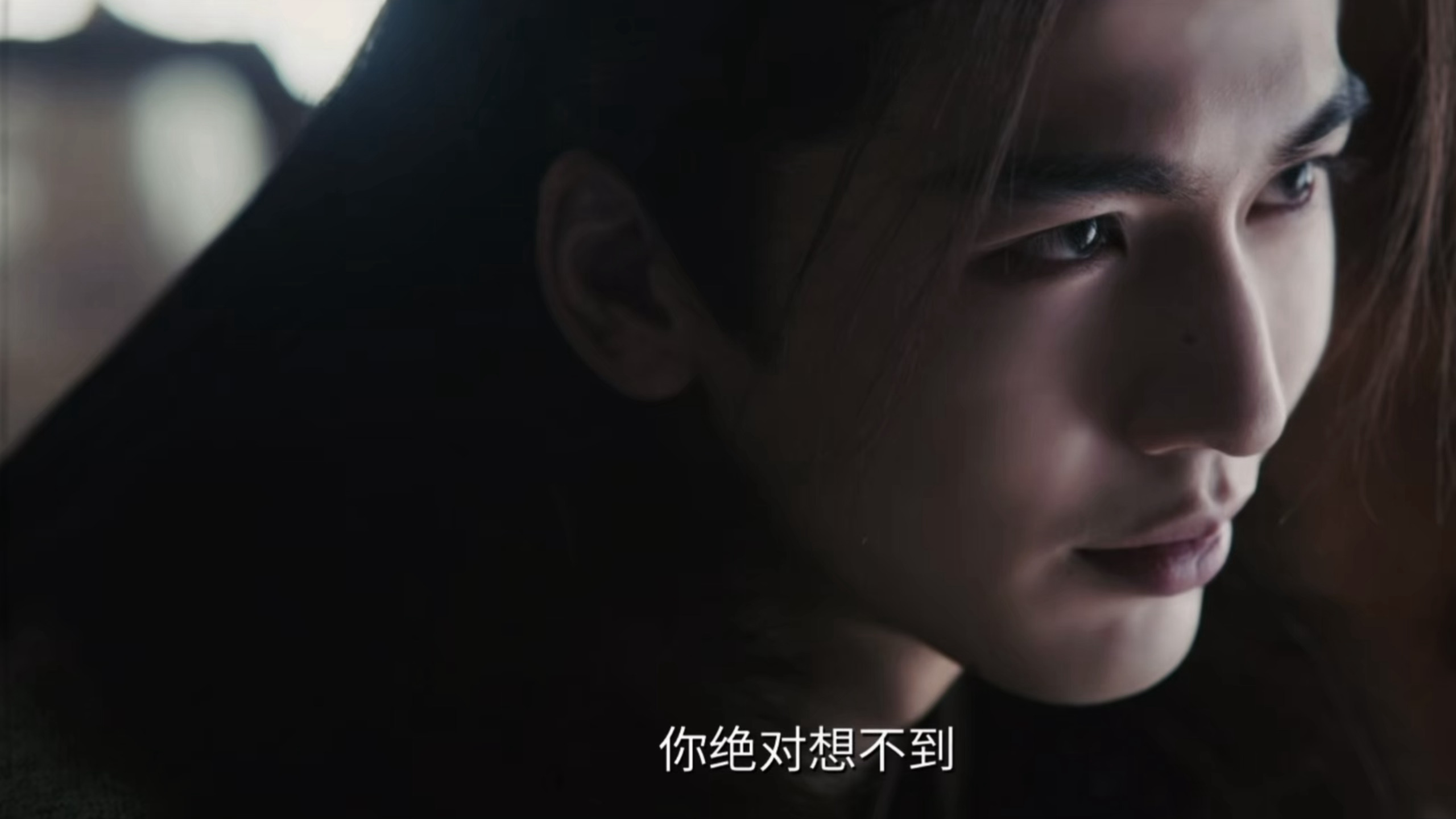 有点太喜欢谢征阴湿男鬼时候了。。。。 