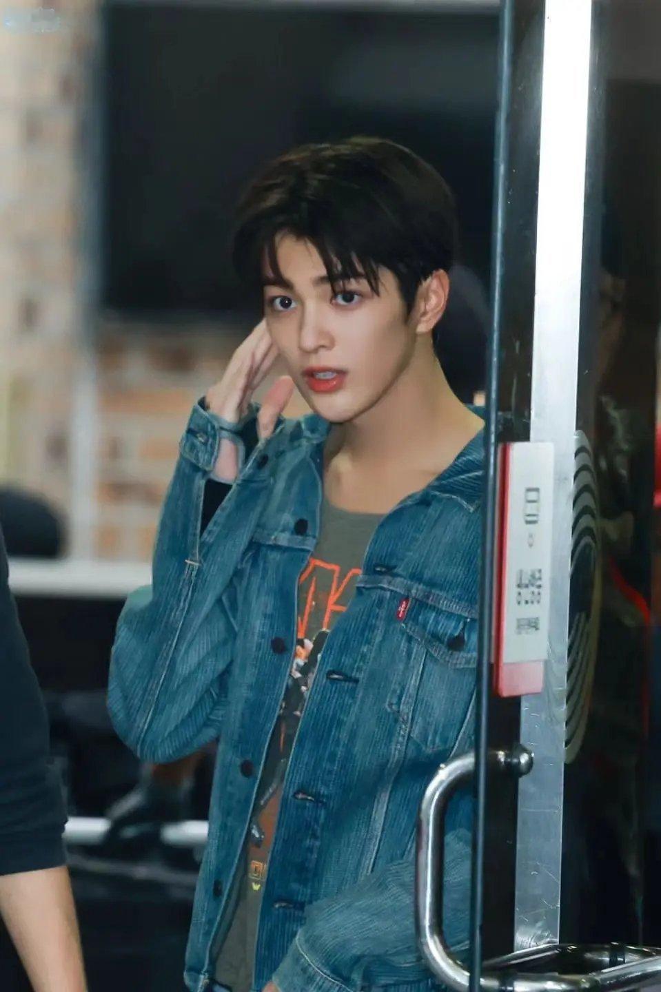 严成玹 别来碰瓷我家满分男安乾镐