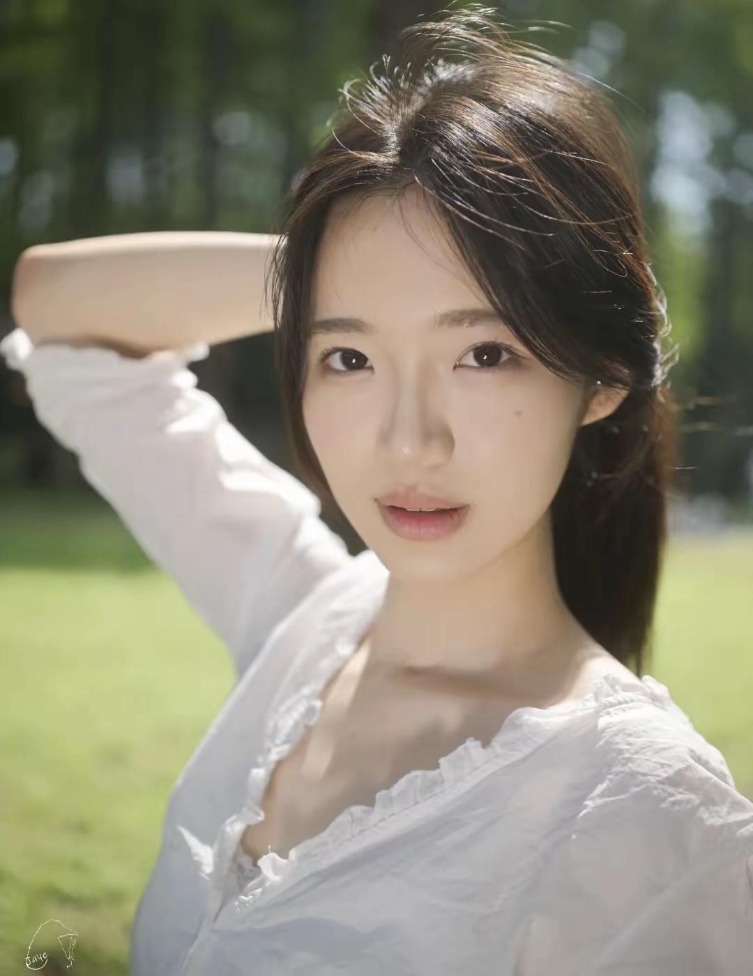 阳光明媚