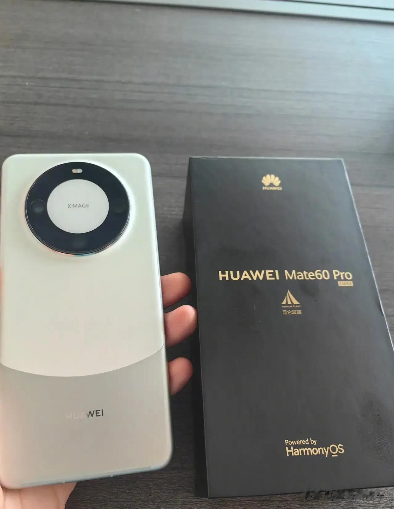 华为Mate60如果你只是把他当做华为打破美国封锁造出来的一款5G手机，那说明你