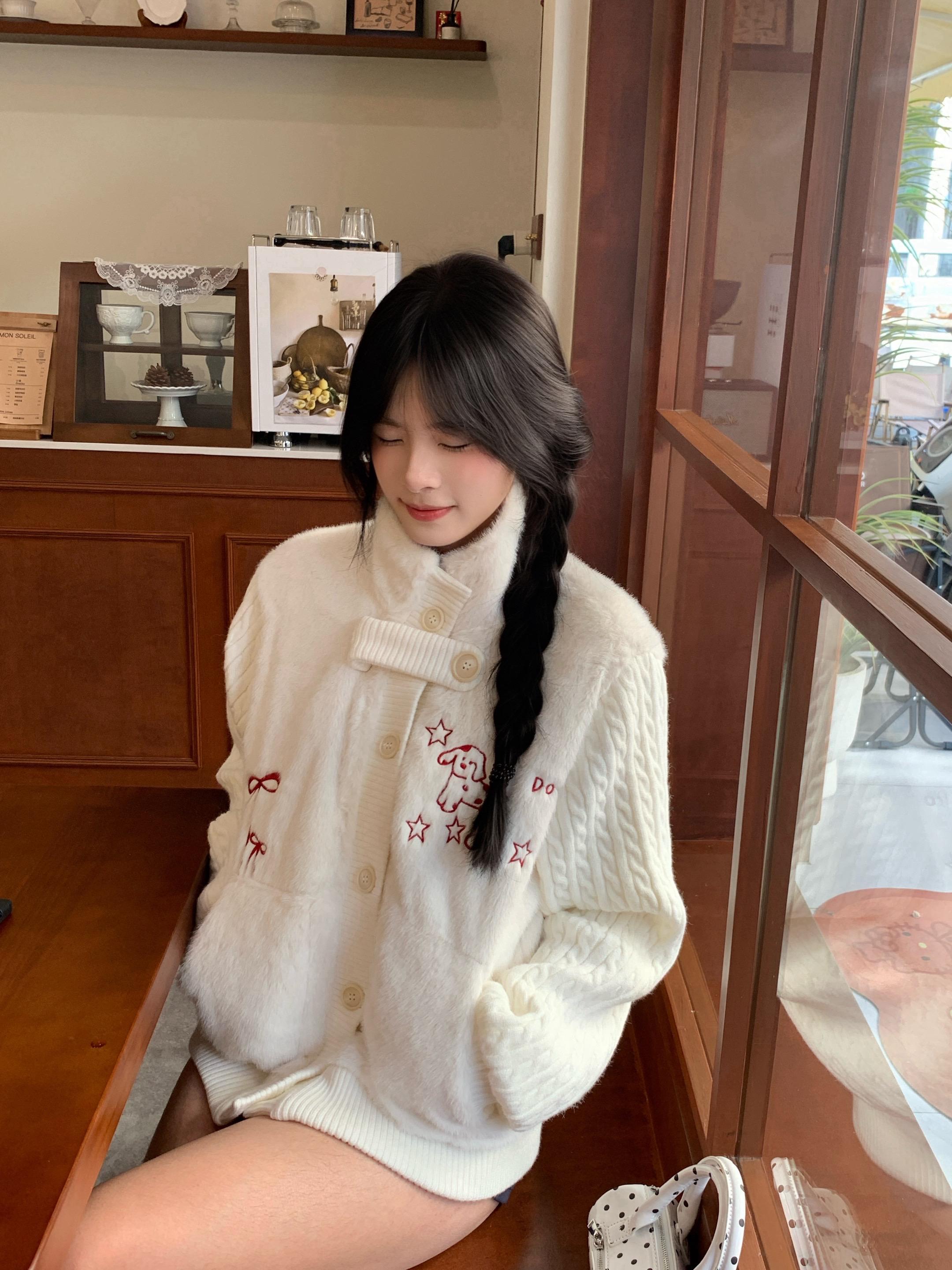 ˒˒🐰⋆♡̷🫧◟✦。  ➕小助手