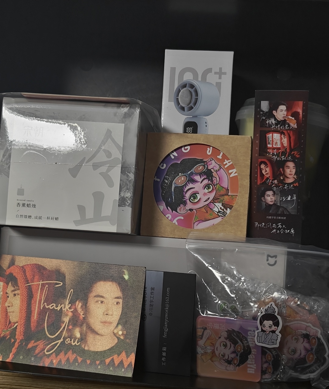 冯建宇0827生日快乐 收到来自官方粉丝团的媒体礼盒啦，提前祝大宇生日快乐！每个