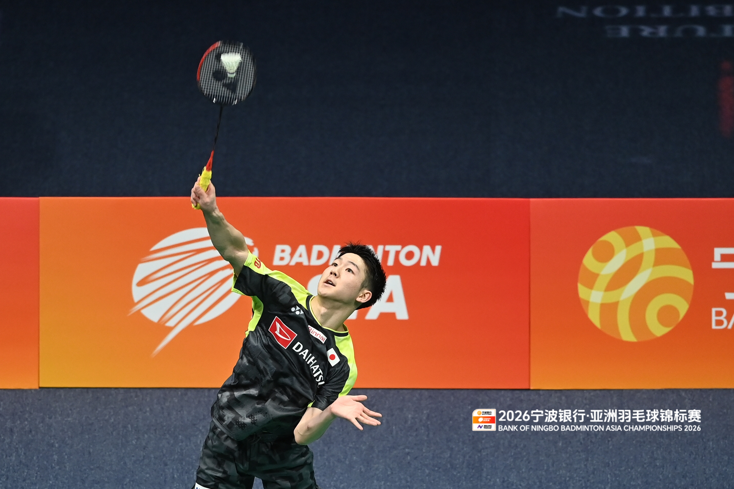 【⏰84分钟】冲本优大🇯🇵 21-19、17-21、21-13 🇸🇬郑加