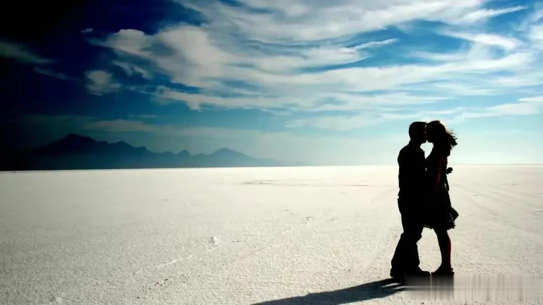 江苏。男子把李女士骗到家里发生关系，但结束后，李女士要求男子再来一次，对方同意了