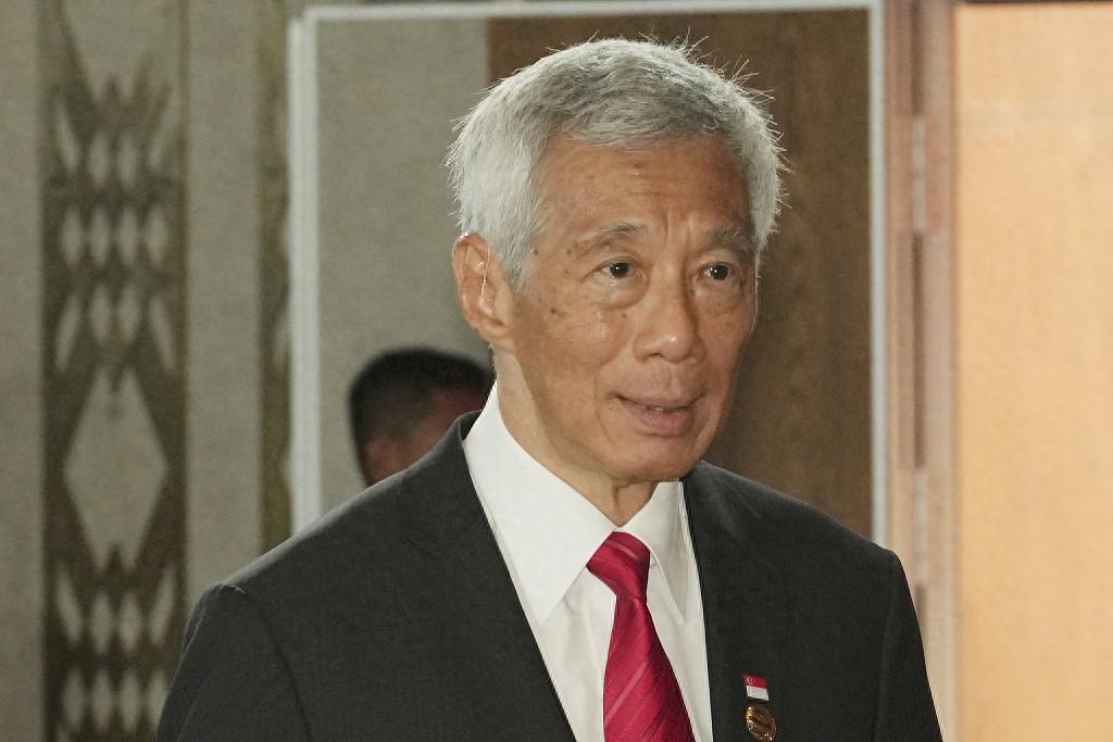 李显龙访华后划清界线：在商言商不是共同族群，别把我们当自己人

时间线要从5月中