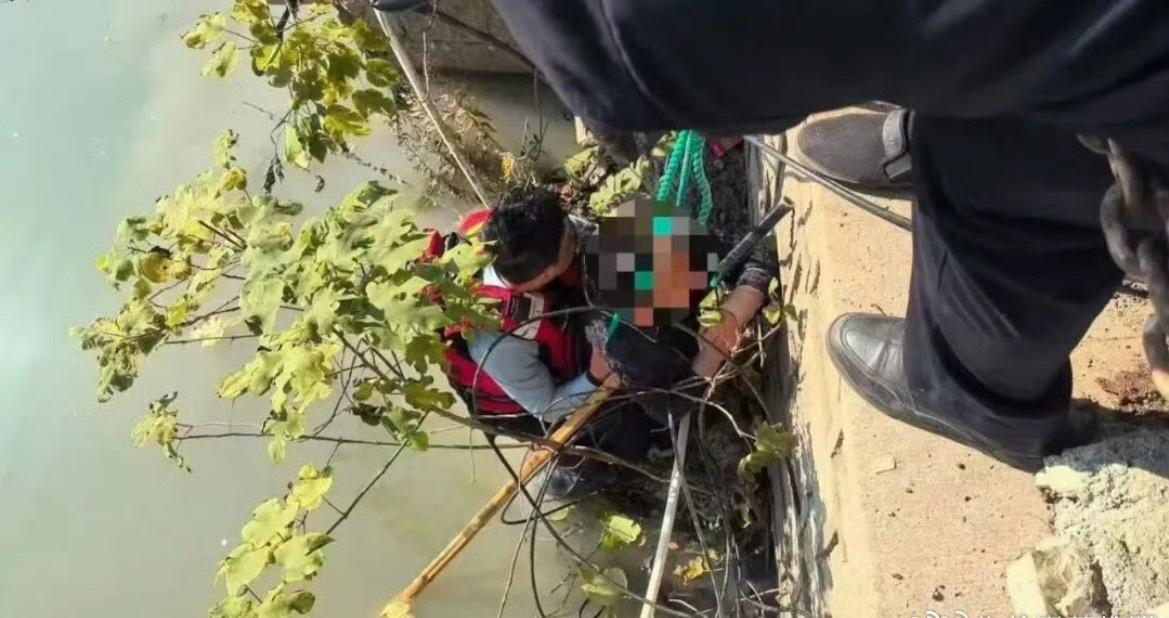 台州男子为救人一头扎进冰冷河水里寒江救人，勇者无畏！零下3℃的台州东官河，救援队