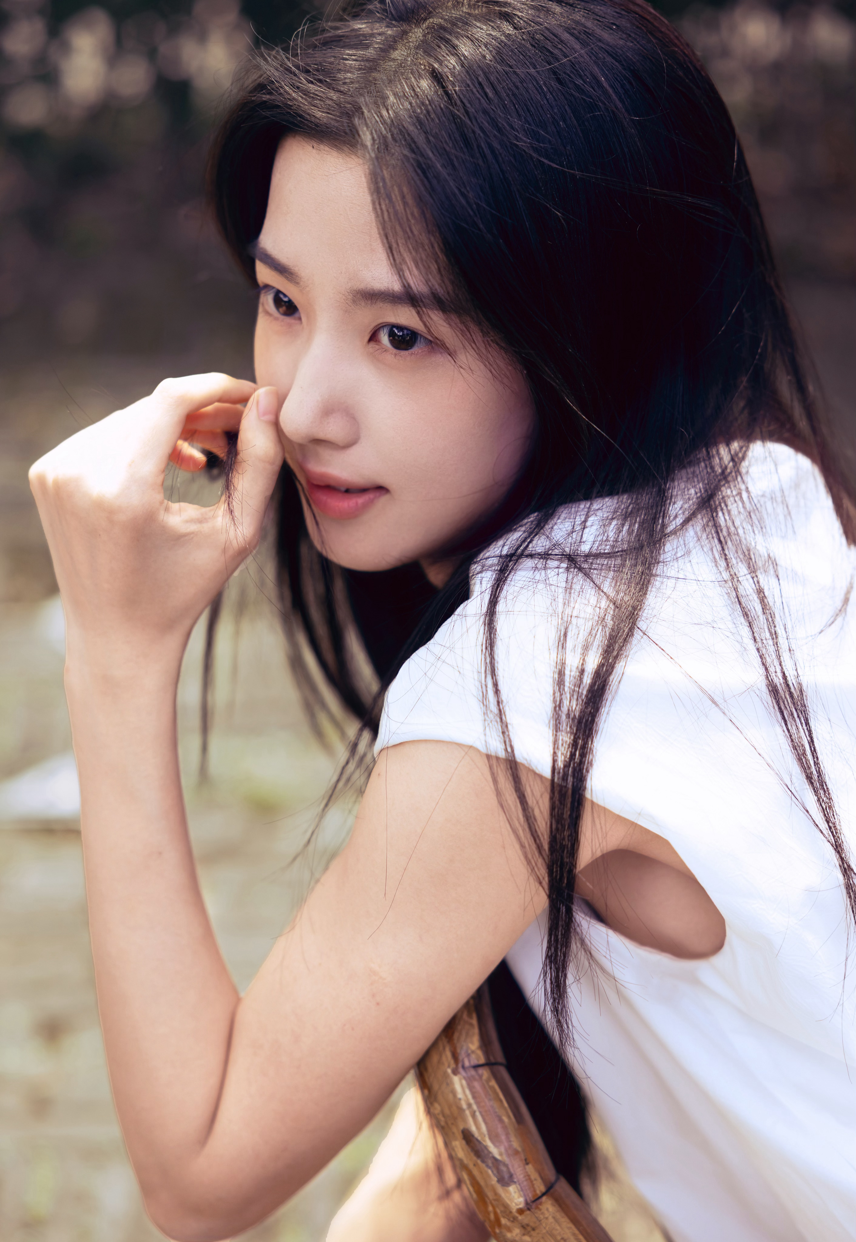 好漂亮……卢昱晓好浓的文艺味 
