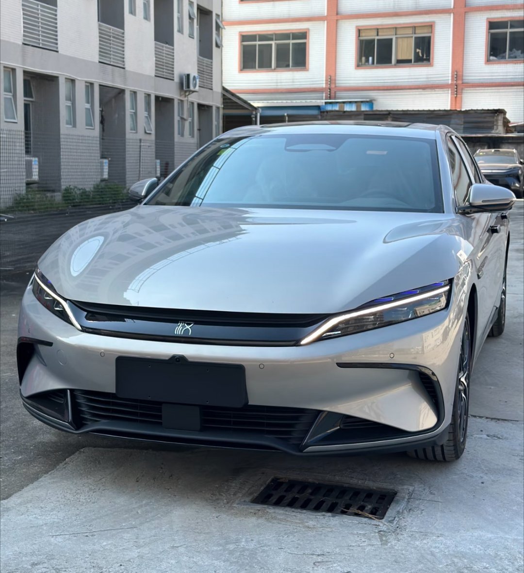 【比亚迪汉智驾领航加推版车型被曝 10 月 11 日上市：DM-i 纯电续航 2