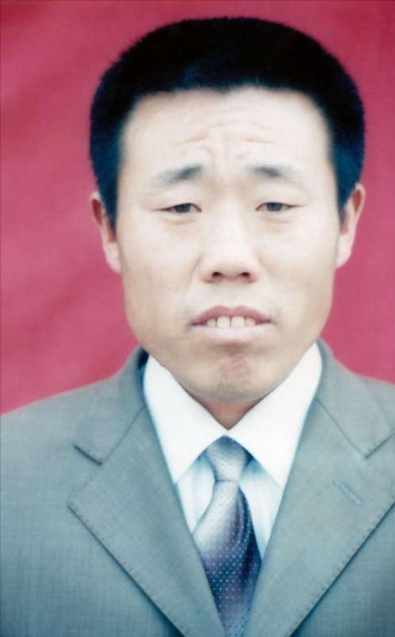 李学生，男，1969年出生于河南省商丘市睢阳区包公庙乡中华楼村，是一位普通的青年