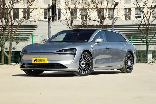 享界S9T让我想聊的，不是新不新，而是这种车终于开始有人认真做了
 
我一直觉得