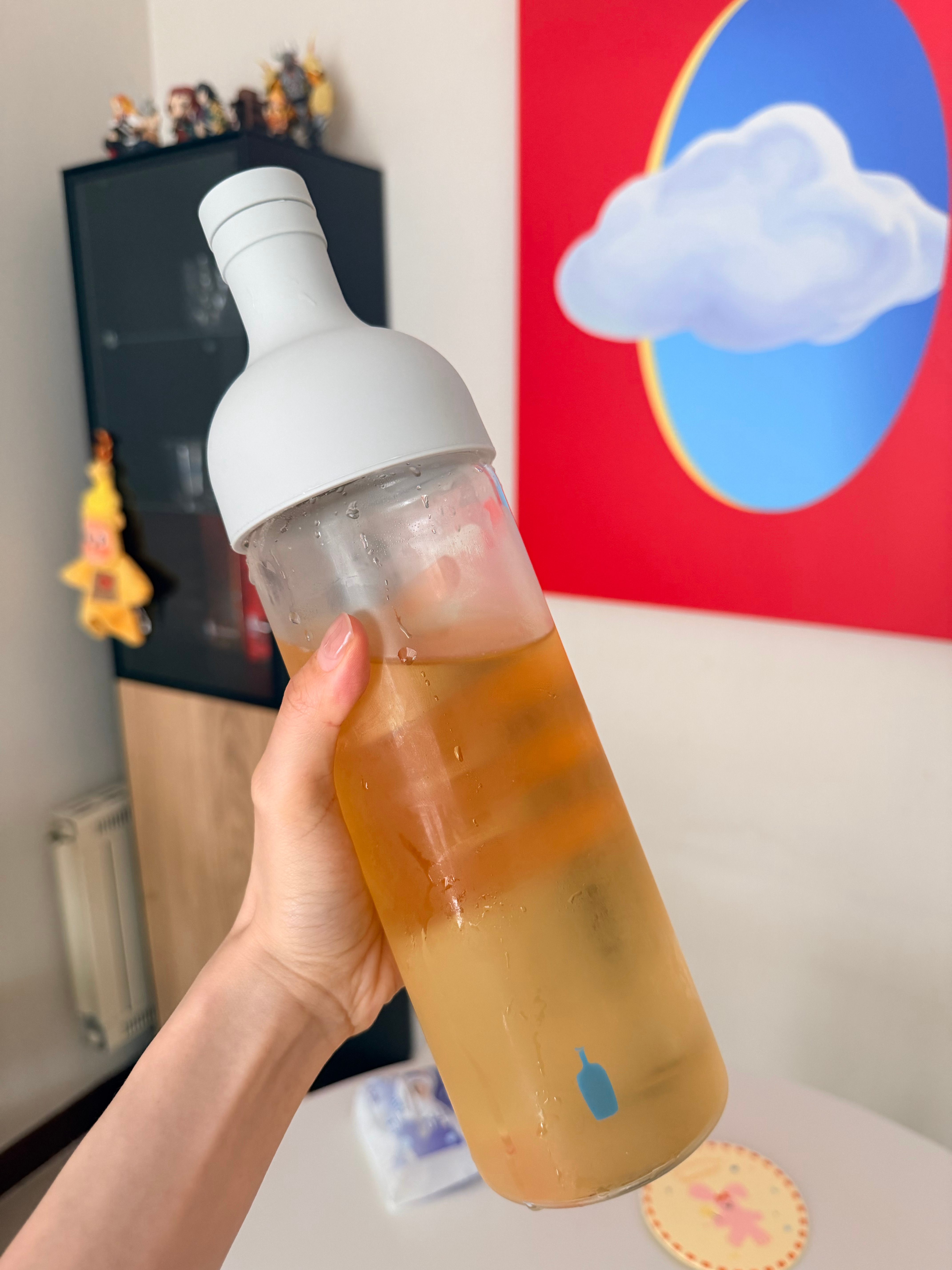 最近爱的俩白：白蜡！冷泡白茶！一个太好看了，一个太好喝了。 