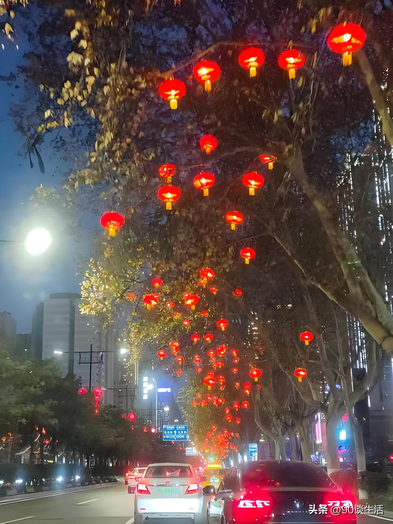 2026年稳住别浪
看看今年外面的大环境
就体制内的和在好企业上班的人，
日子好