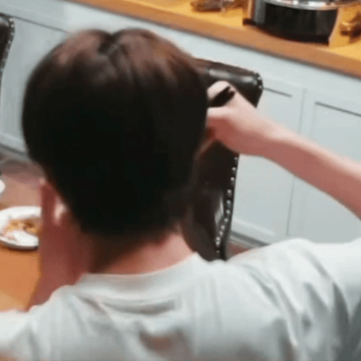 许凯干饭人干饭魂人完美到后脑勺也如此的美貌密室大逃脱