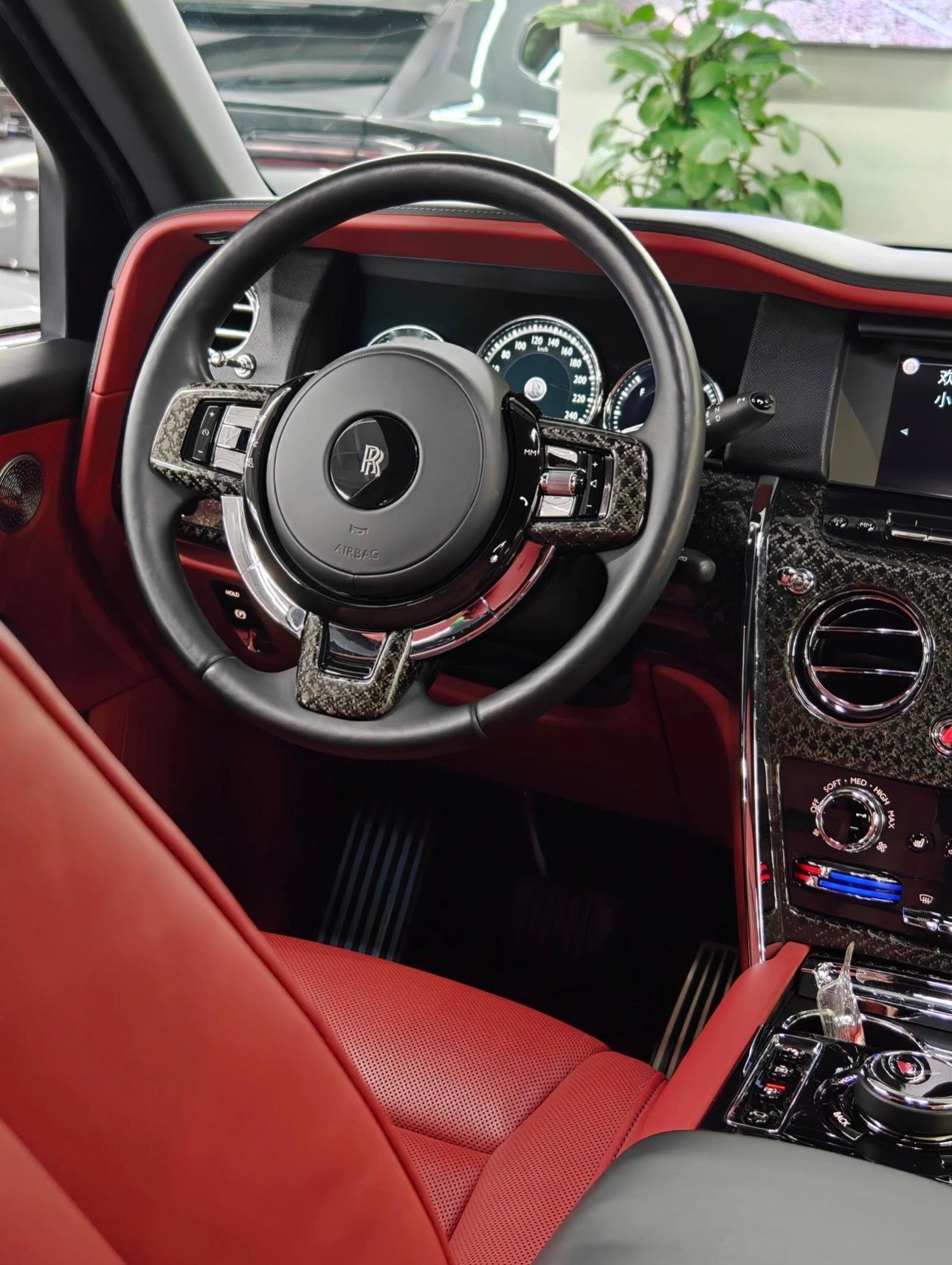 劳斯莱斯天花板，迈莎锐套件！满满的都是碳纤维劳斯莱斯豪车超跑