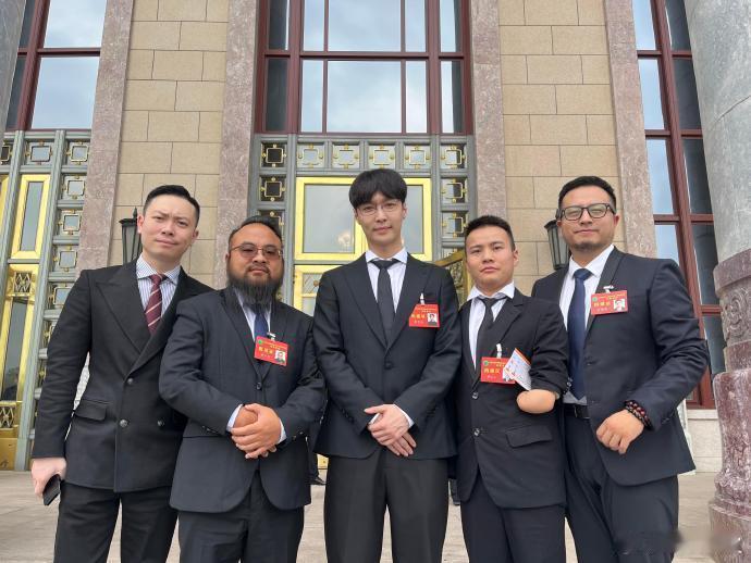 张艺兴我的体制男友张艺兴也太全面了吧 张艺兴也太全面了吧 ​​​