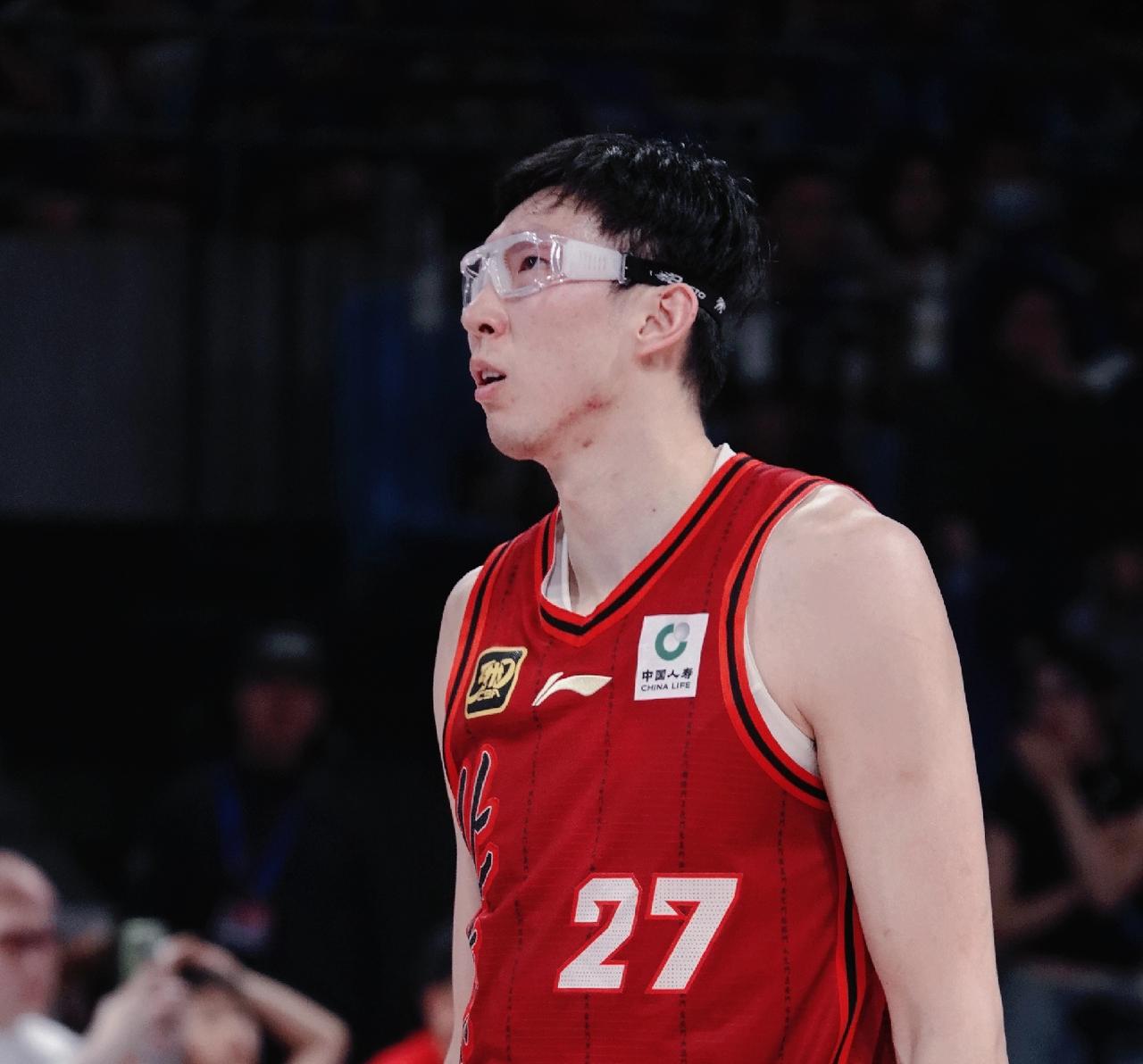 太过分了！！北京首钢84-65大胜北控，这一战有三位球员功不可没！

1. 周琦