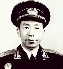 军委原总后勤部副部长：王政柱将军