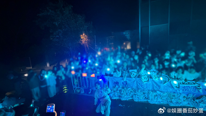 鹭卓千字长文告别燃青团 认真告别才不负相遇，鹭卓洋洋洒洒写下千字文字，回忆和队友