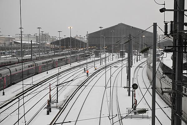 欧盟要烧大腿？
央视讯：当地时间7日，目前欧洲天然气库存已降至俄乌冲突爆发以来最