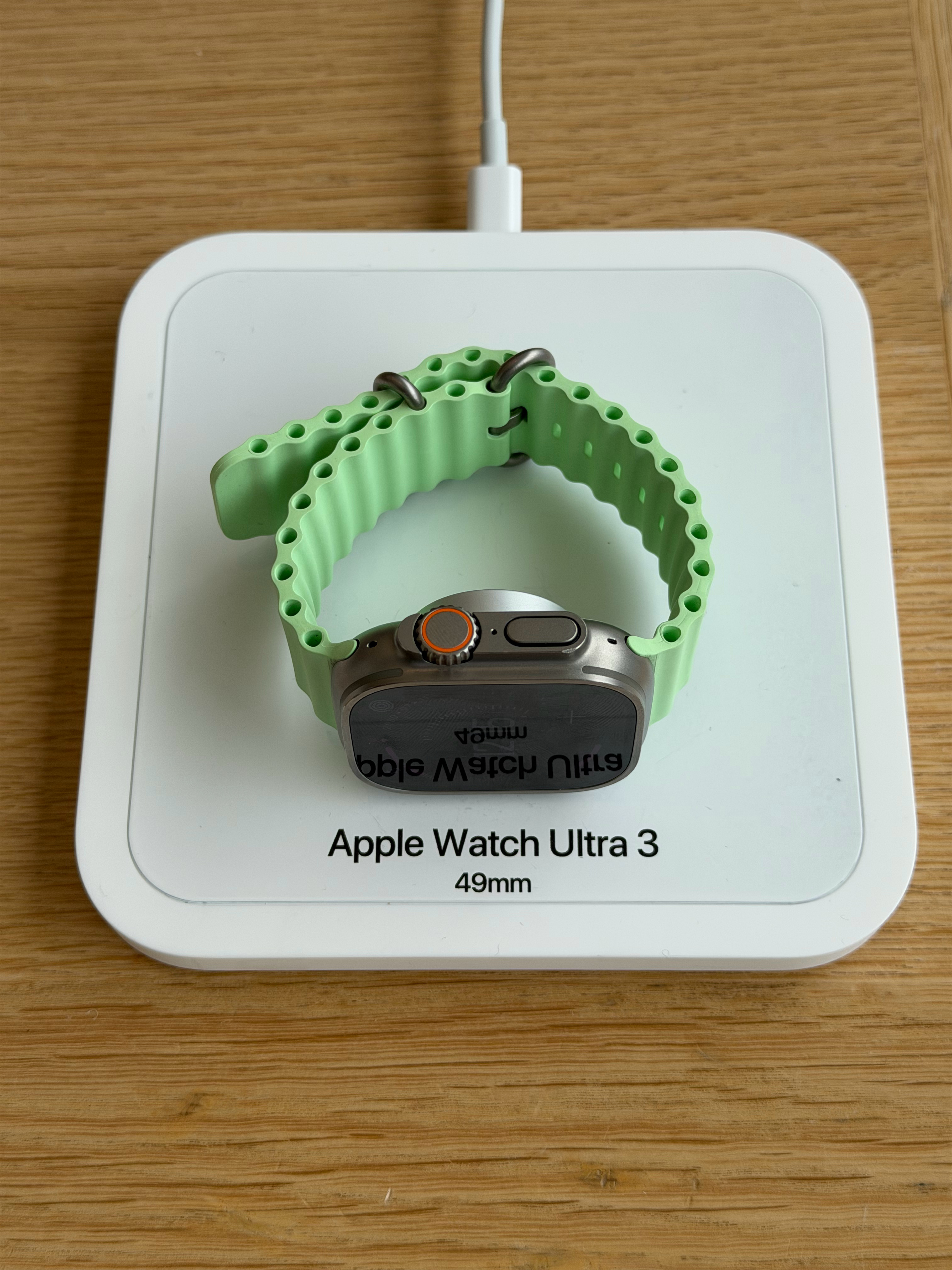 Apple Store Apple Watch展区增加文字说明国内Apple S