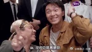 最近的風波讓我想到這張圖叱吒政壇30多年的金童自從乩身被破後終於露出了他黑山姥姥